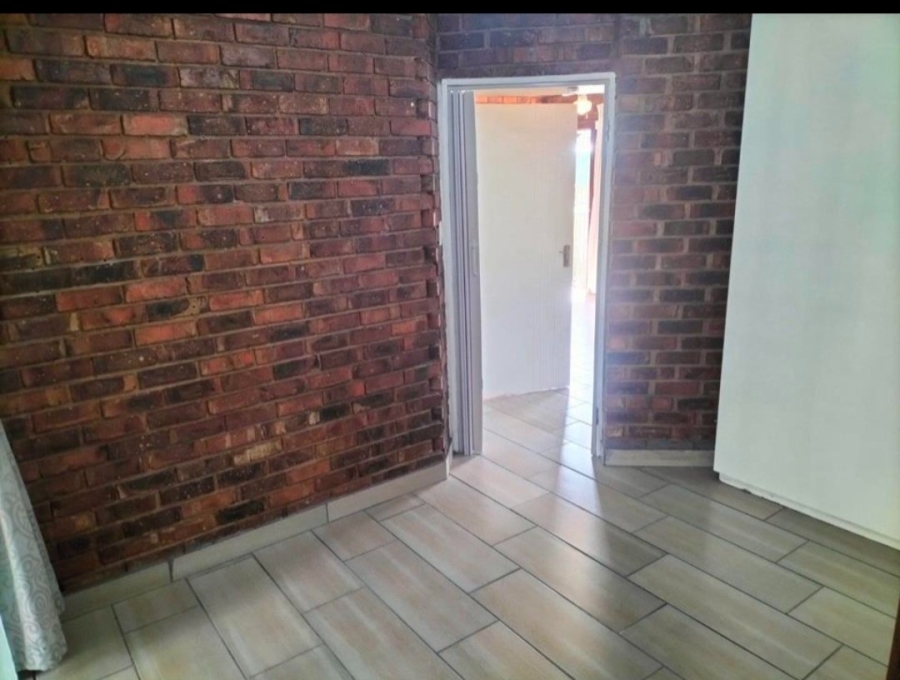 To Let 2 Bedroom Property for Rent in Uitsig Free State